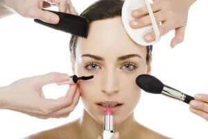 Home 23 Home maquillaj 22